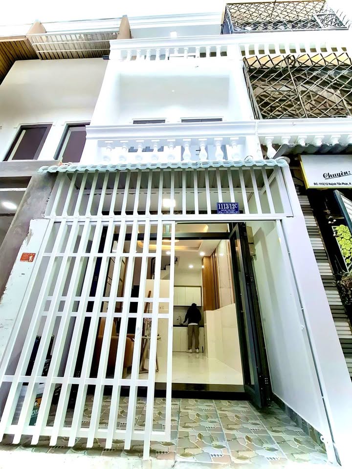 Nhà mới Quận 7 63m² giá 1.86 tỷ - Sổ hồng chung chính chủ, nội thất đầy đủ!