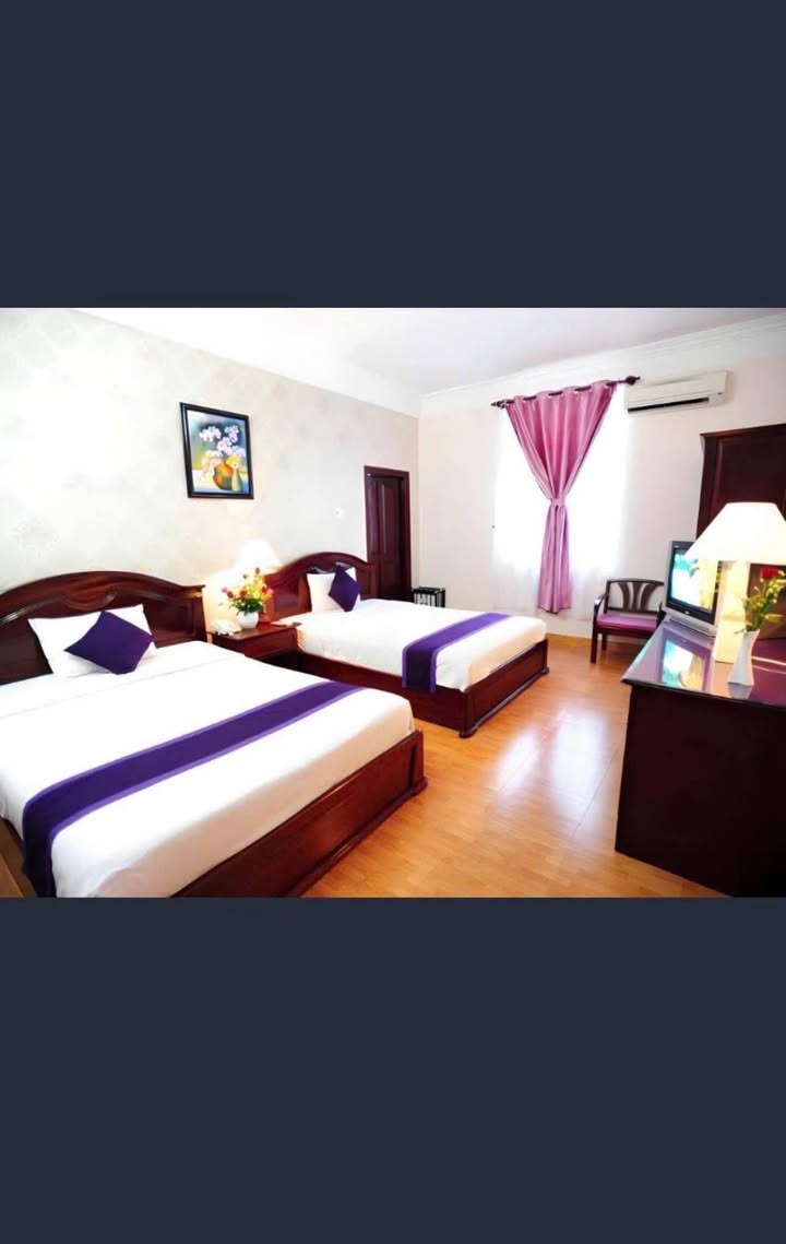 Cho thuê khách sạn 70 phòng tại Lộc Thọ, Nha Trang 300m² - Địa điểm du lịch sầm uất!