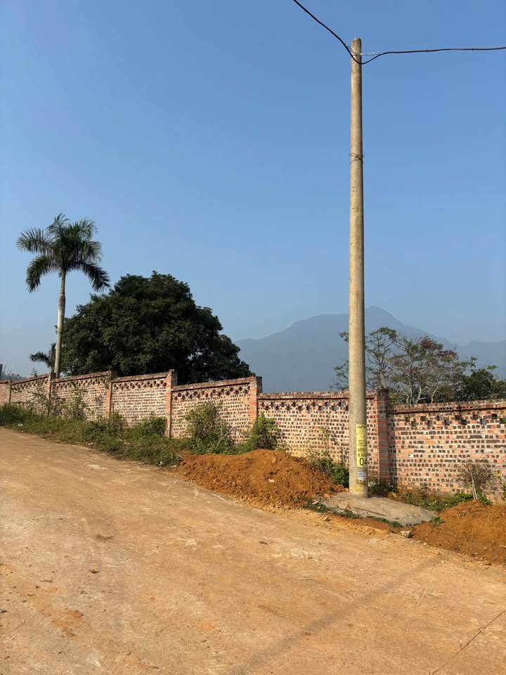 Lô đất nghỉ dưỡng Yên Bài 800m² giá 7 triệu/m² - View núi Ba Vì tuyệt đẹp!