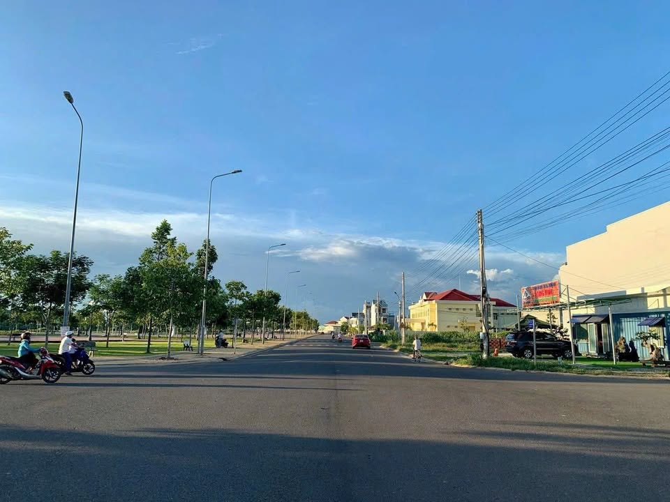Đất nền Xuân An Phan Thiết 100m² giá 3.4 tỷ - Cơ hội đầu tư tuyệt vời!