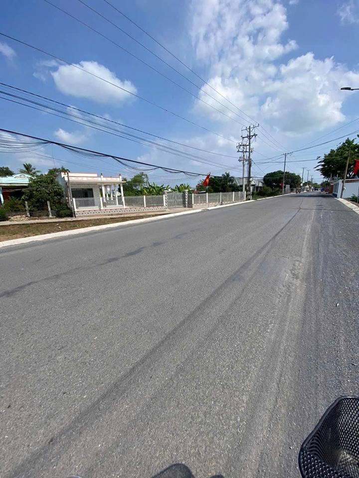 Đất lúa mặt tiền đường Tân Tập - Long Hậu 1790m² giá 6.28 tỷ - Sổ hồng chính chủ