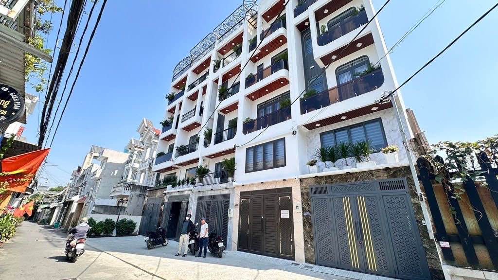 Nhà 5 tầng hẻm xe tải Thới An, Quận 12, 80m² giá 8.5 tỷ - Cơ hội hiếm có!