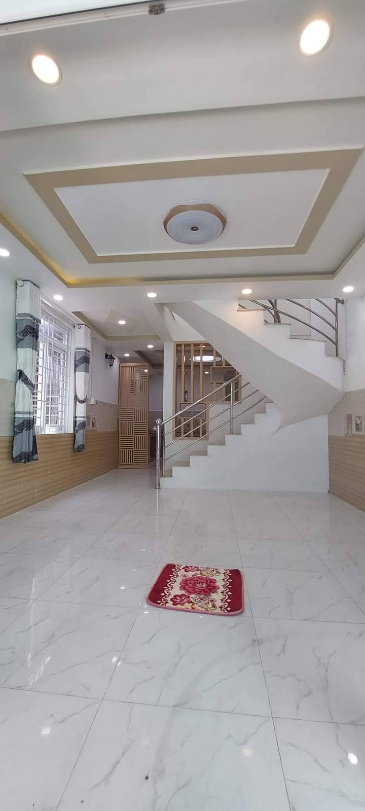 Bán nhà hẻm 839 Nguyễn Trung Trực, Rạch Giá 49m² giá 1.1 tỷ - Khu vực an ninh, gần chợ và trường học!