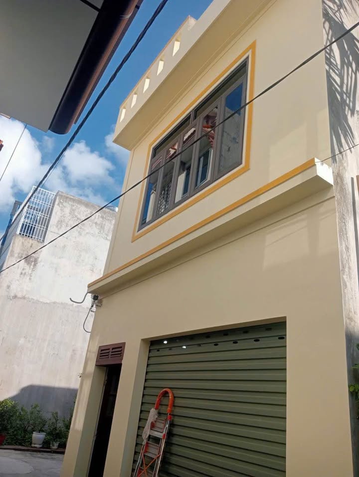 Nhà 2 Tầng Độc Lập Tại Phường Phù Liễn, Kiến An, Hải Phòng - Giá 2.4 Tỷ, Pháp Lý Sổ Hồng