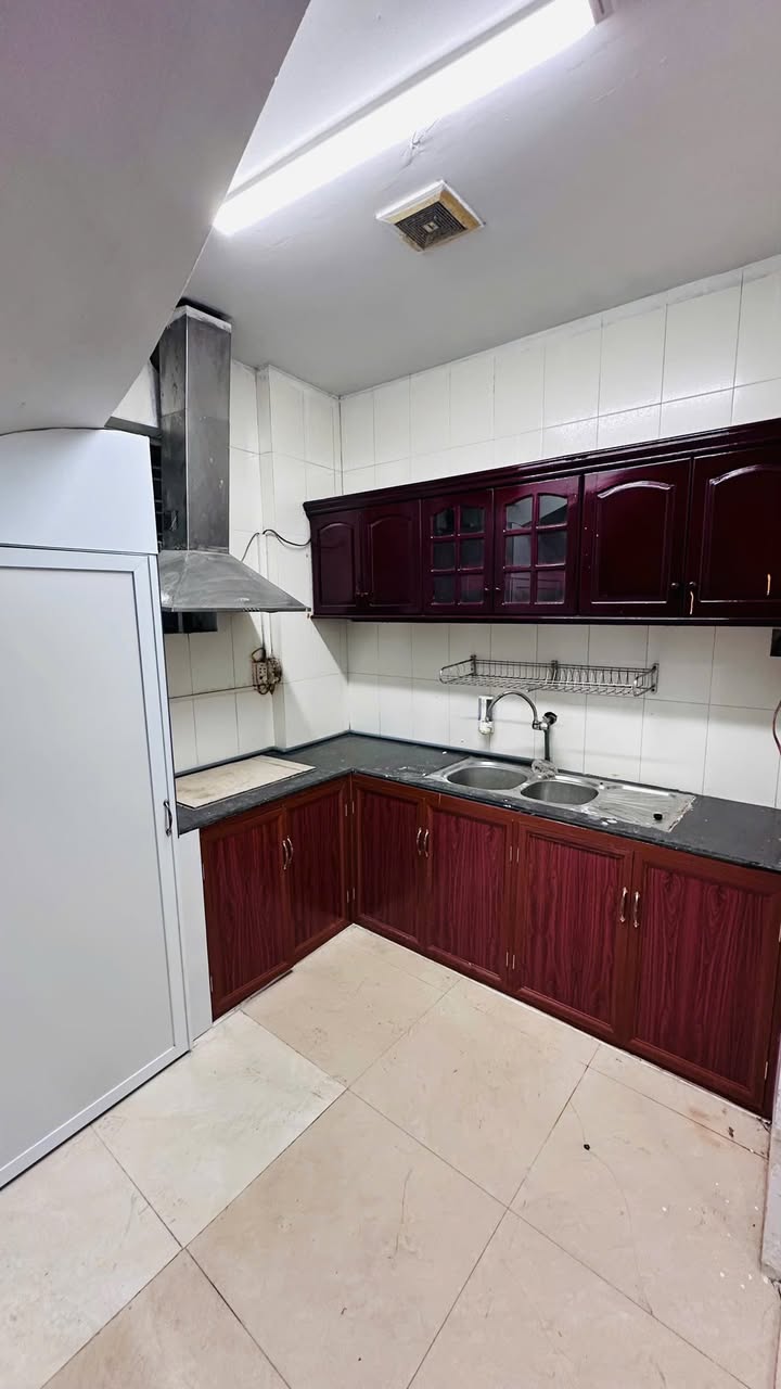 Nhà 3 tầng chính chủ - Căn góc Trần Phú, Hải Phòng 44m² giá 4.2 tỷ - Đầu tư sinh lời ngay!