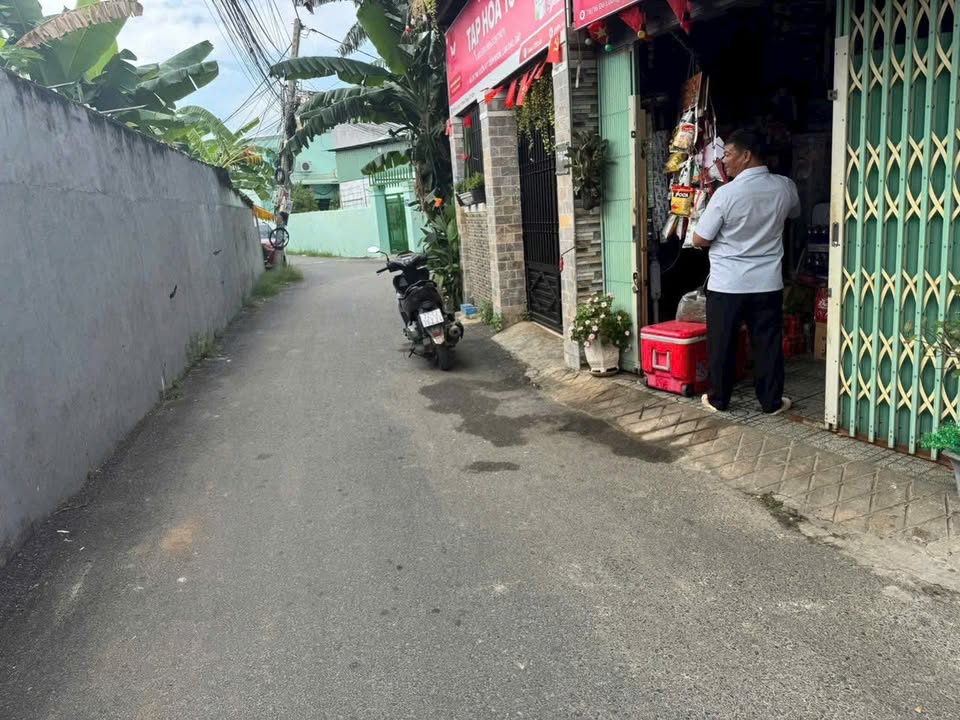 Nhà cấp 4 Hẻm 842 Bình Giã, Tân Bình 141m² giá 3.35 tỷ - Đối diện THPT Nguyễn Huệ!