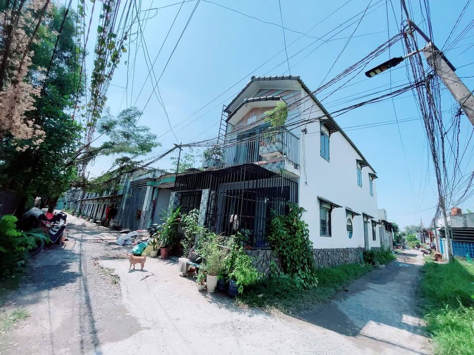 Nhà lầu Đức Hòa Hạ 64m² giá 1.7 tỷ - Bán gấp chính chủ!