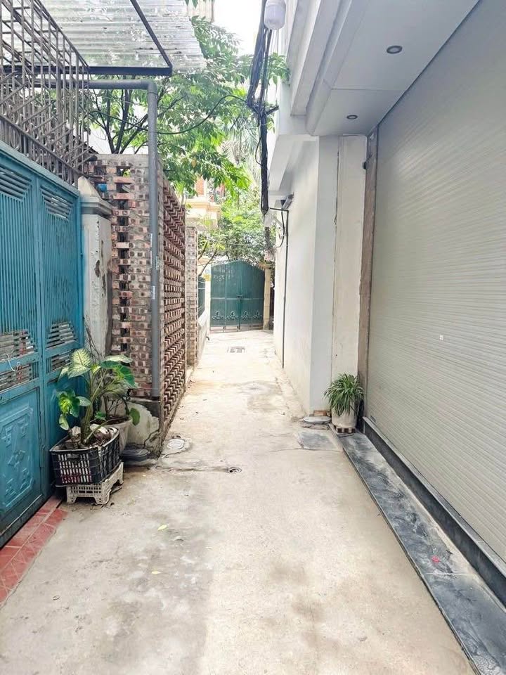 Nhà đẹp Hoàng Như Tiếp, 58m² giá 13 tỷ - Khu dân cư văn minh, yên tĩnh!