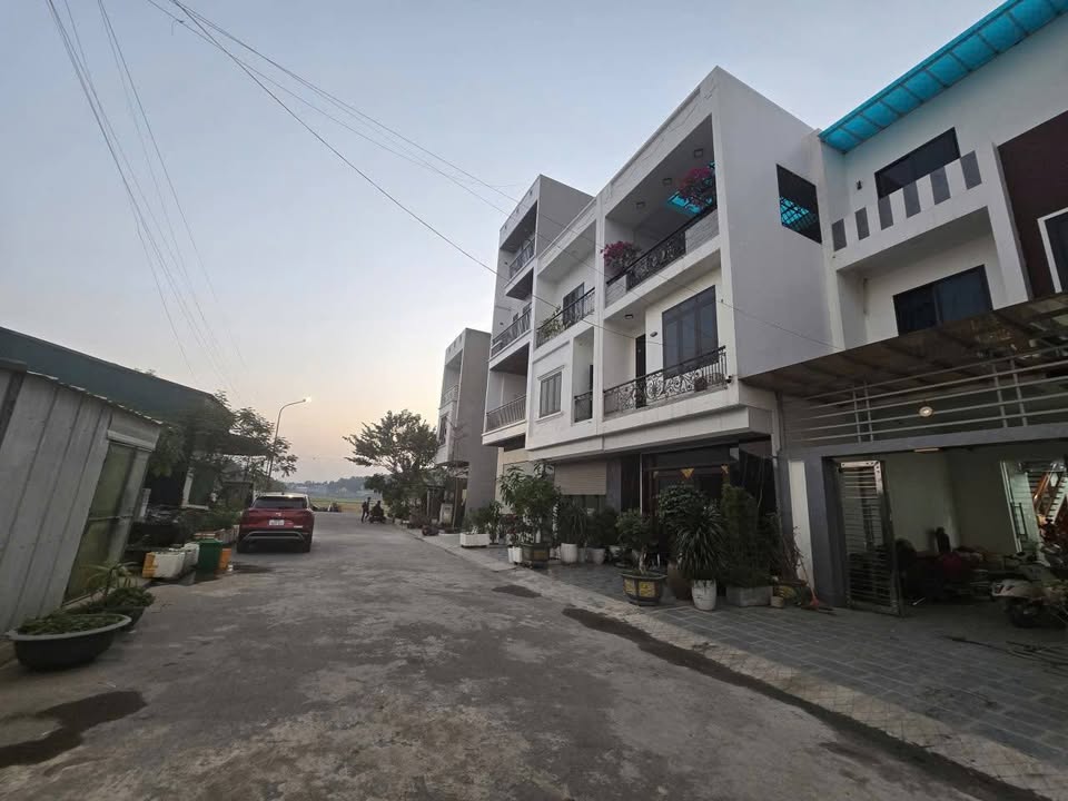 Đất nền Liên Bão, Tiên Du 83m² giá 4 tỷ - Đường rộng, vị trí đẹp!