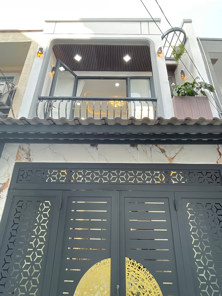 Nhà phố Tân Kỳ Tân Quý, Tân Phú 54m² giá 5 tỷ - Đậu cửa tiện lợi!