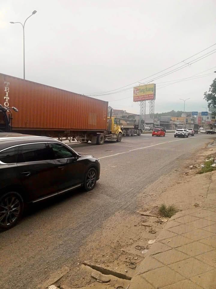 Nhà phố đường Quốc lộ 51, Phước Tân, Biên Hòa 337m² - Đầu tư sinh lời dễ dàng!