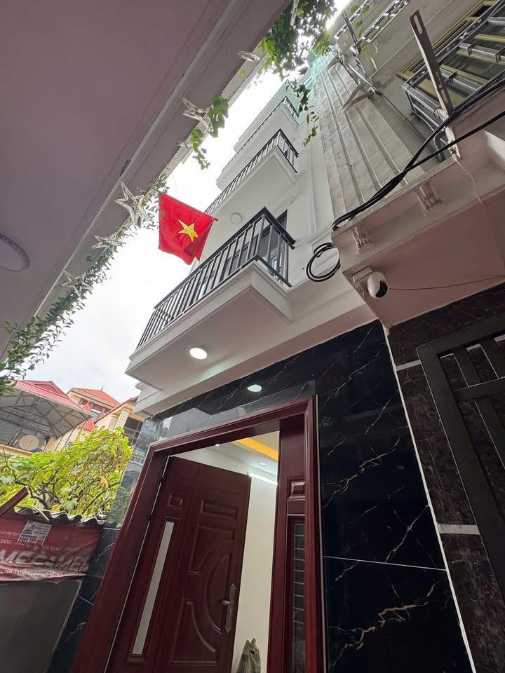 Nhà cho thuê nguyên căn tại Vân Canh, Hoài Đức 3 phòng ngủ - Nhà mới tinh, giá chỉ 9 triệu/tháng!