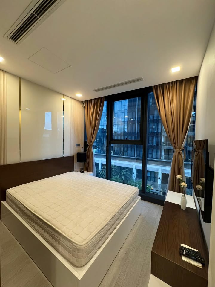 Căn hộ Vinhomes Bason Q1 2PN 2WC giá 14 triệu - Chia sẻ phòng ngay!