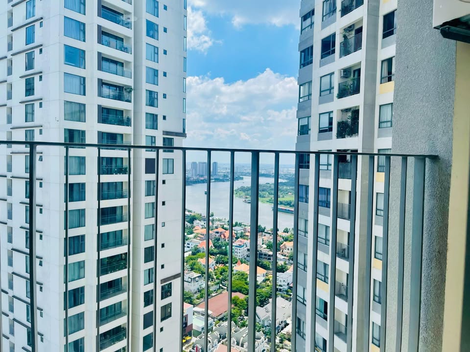 Căn hộ Masteri An Phú 55m² giá 6.4 tỷ - Bán kèm nội thất cao cấp!