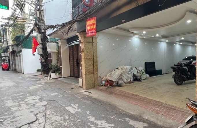 Căn hộ dịch vụ Tòa CCMN Lĩnh Nam 150m² giá 30 tỷ - Đầu tư an toàn, lợi nhuận ổn định!