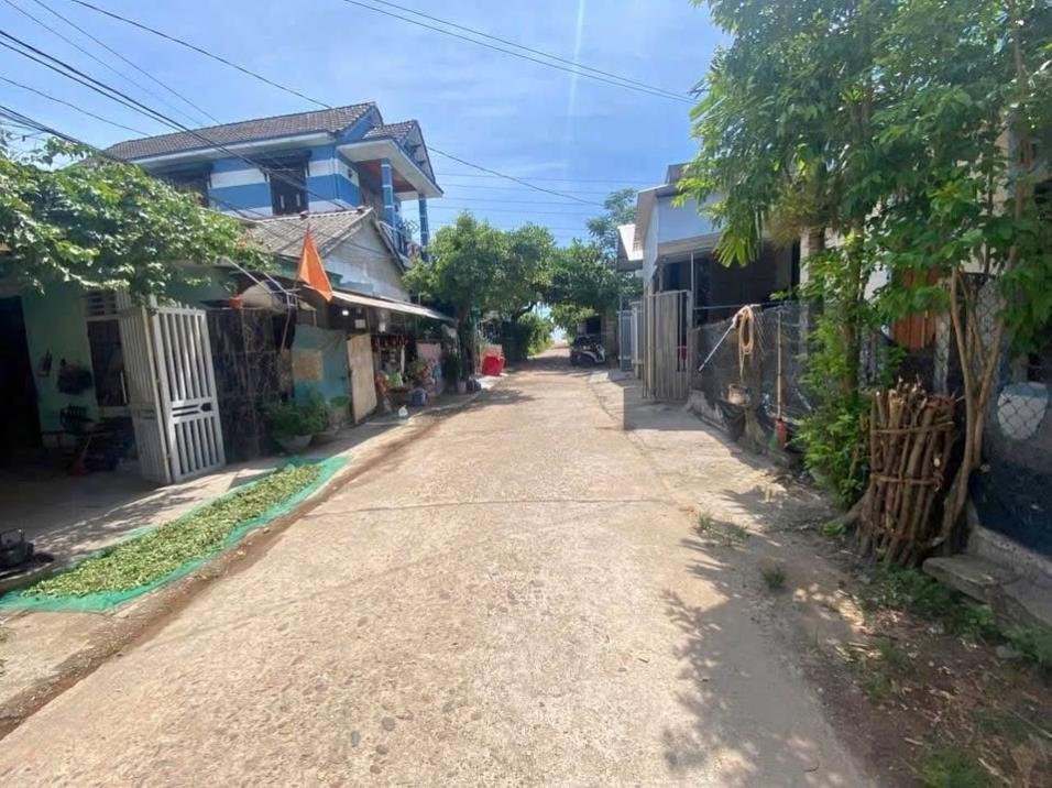 Đất Lô góc 82.6m² tại Kiệt 273 Trưng Nữ Vương - Thủy Phương chỉ 9xx triệu!