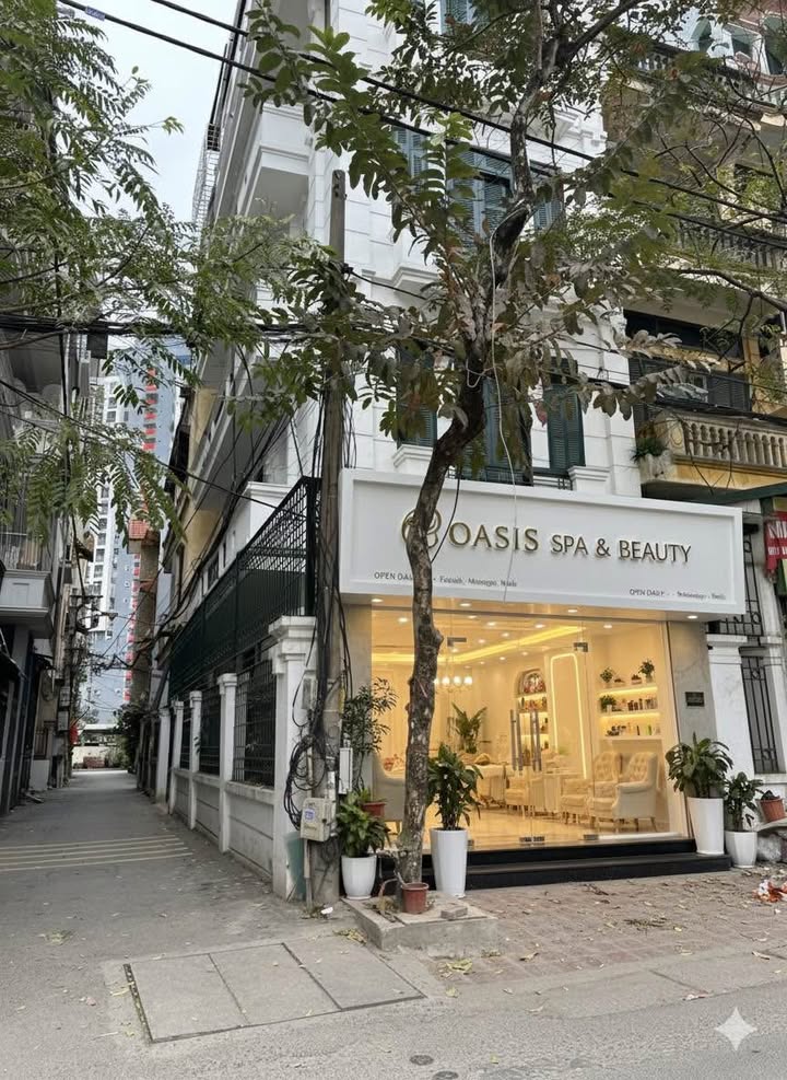 Cho thuê lô góc đường Hoàng Quốc Việt 80m² giá 30 triệu - Kinh doanh mọi mô hình!