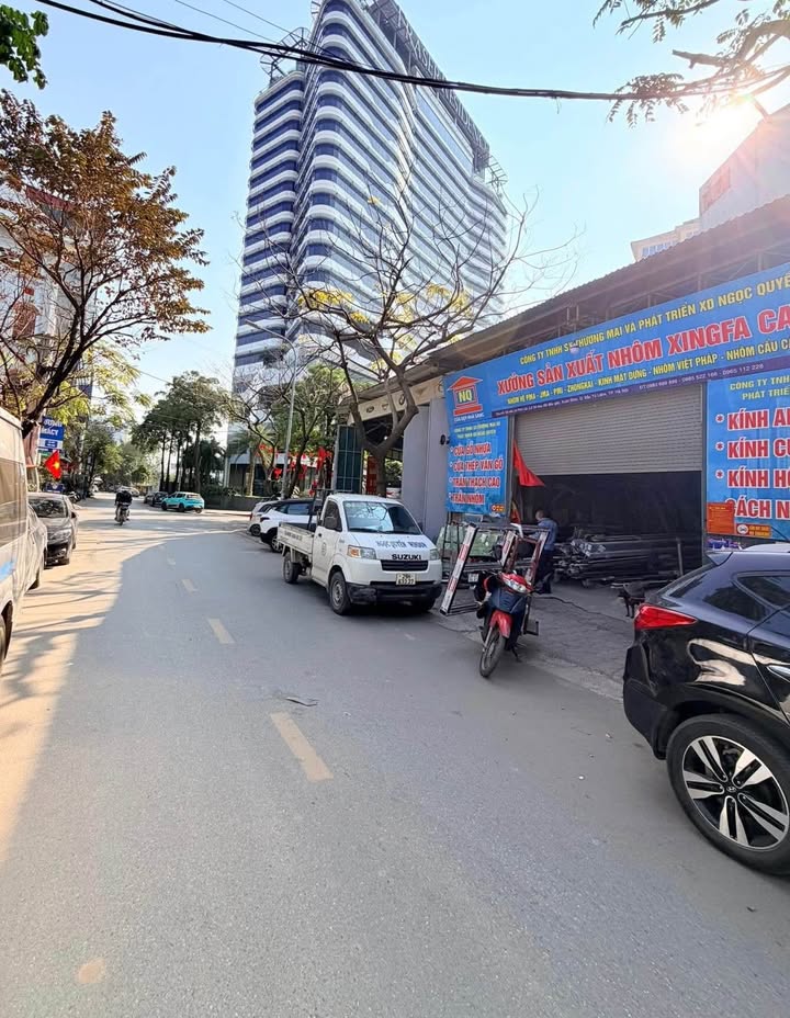 Đất mặt phố Đỗ Nhuận, Từ Liêm 130m² giá 50 tỷ - Vị trí đắc địa gần Đại sứ quán Hàn Quốc!