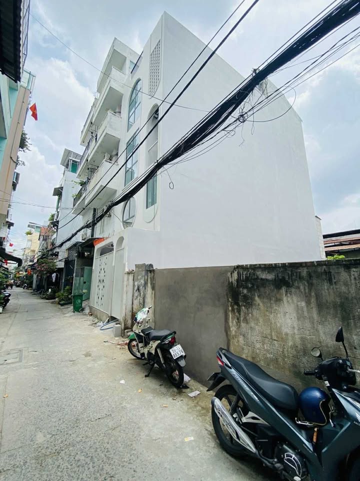 Đất hẻm Bùi Văn Ba, Quận 7, 121.8m² giá 9.2 tỷ - Đầu tư sinh lời ngay!