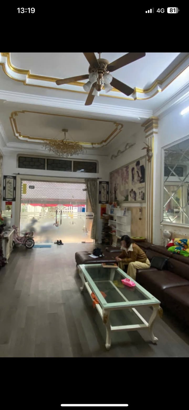 Nhà 3 tầng tại Phường Trường Thi, Thanh Hóa, diện tích 72m² - Giá chỉ 5 tỷ VND!