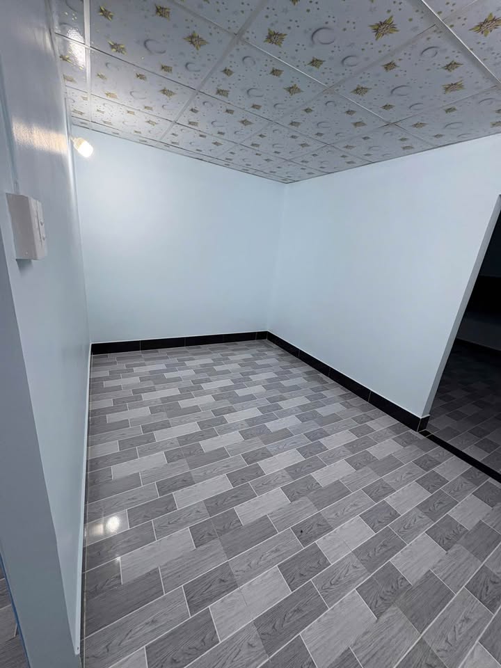 Nhà cho thuê mặt đường Ngô Gia Tự, Phan Rang 60m² chỉ 7.5 triệu/tháng - Tiện nghi đầy đủ!