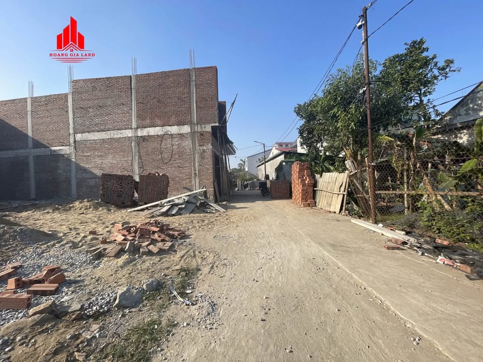 Lô đất 96m² Quán Bàu Vinh giá 3.6 tỷ - Đường ô tô tránh nhau