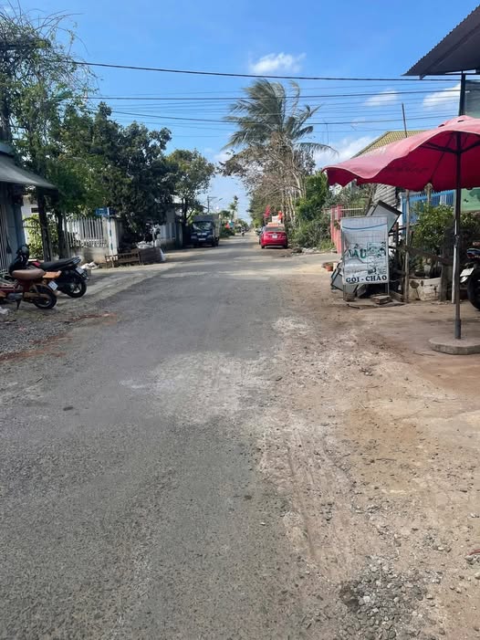 Nhà mặt tiền kinh doanh Đường D1, Tân An, Buôn Ma Thuột 132.78m² - Giá chỉ 2.3 tỷ!