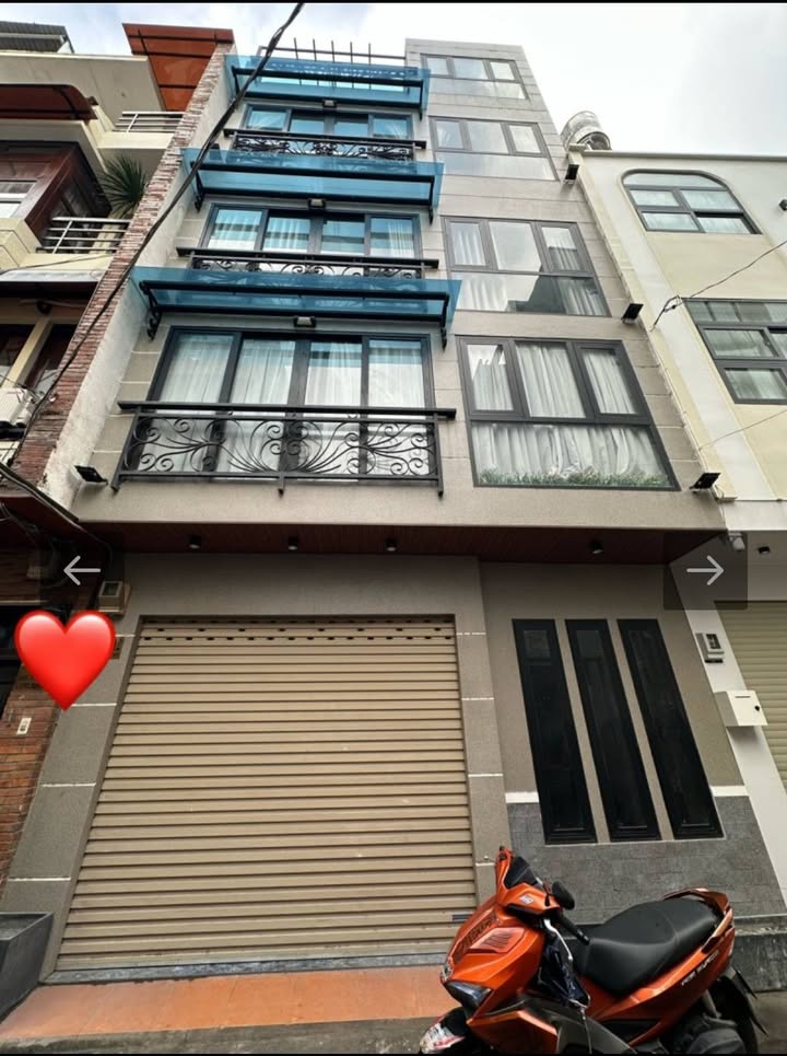 Nhà 4 tầng Tô Hiến Thành, Quận 10, 28m² giá 8.99 tỷ - Nội thất cao cấp, hẻm xe hơi 8m!