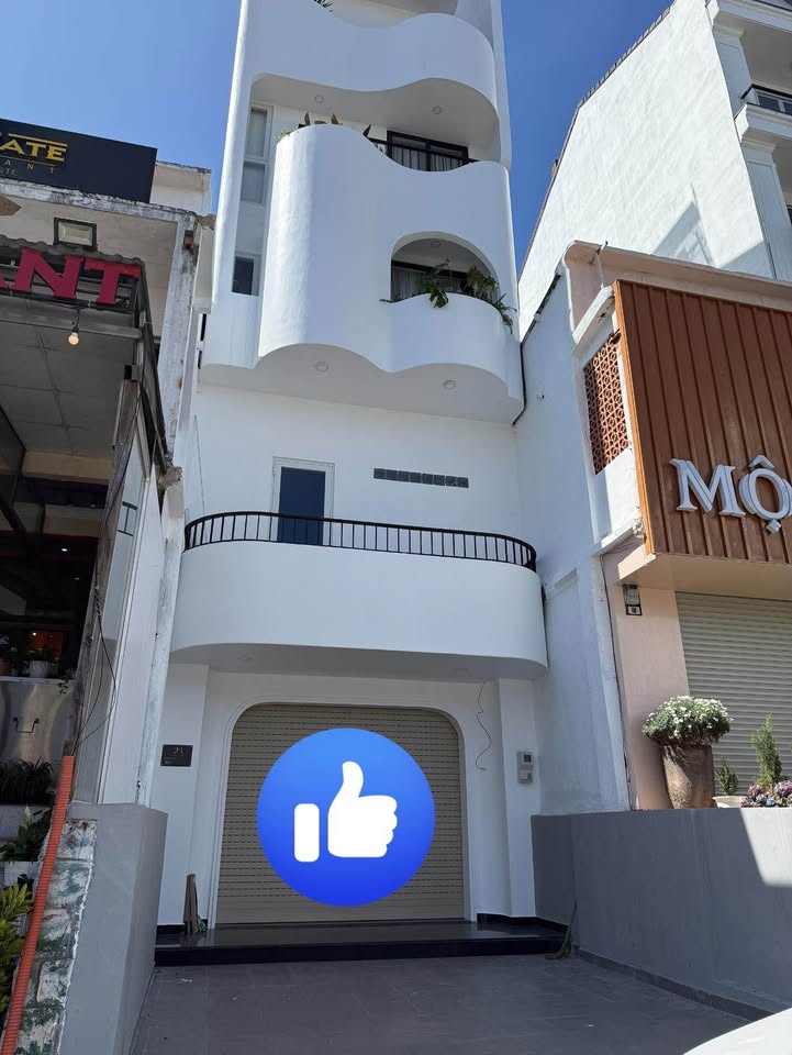 Cho thuê mặt bằng kinh doanh tại Đà Lạt 60m² giá 25 triệu/tháng - Vị trí đắc địa ngay ngã ba!