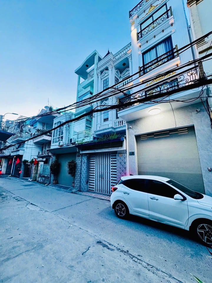 Nhà 5 tầng mặt đường Tô Hiệu, Lê Chân, Hải Phòng 56m² giá 6.95 tỷ - Đầu tư sinh lời ngay!