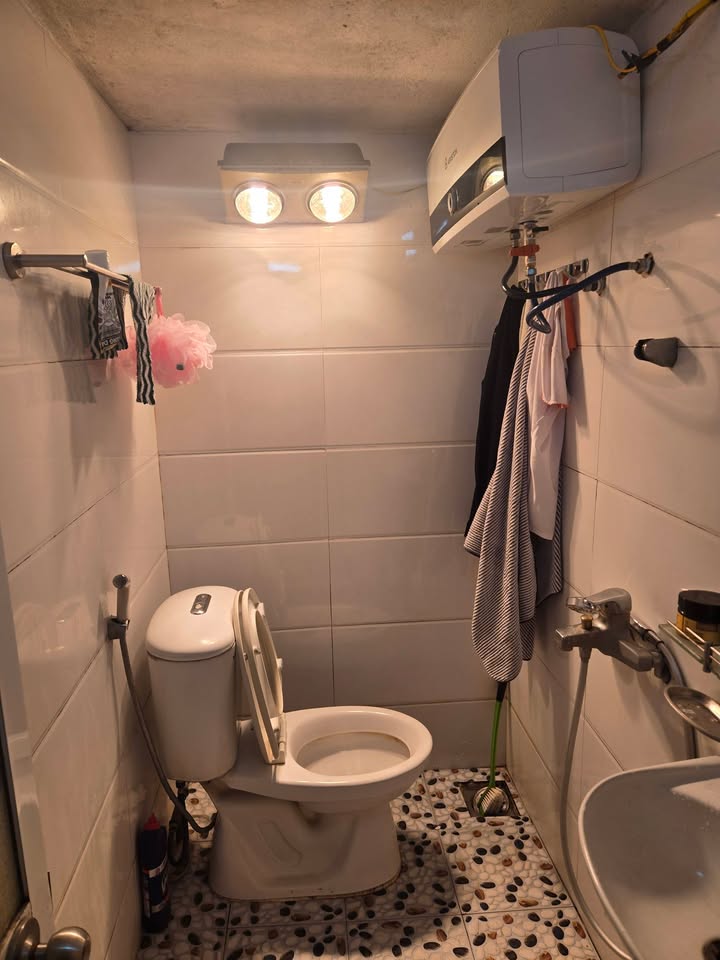 Nhà phố Hạ Lý, Hải Phòng 37m² giá 1.75 tỷ - Siêu hiếm, chỉ 15m ra mặt đường!