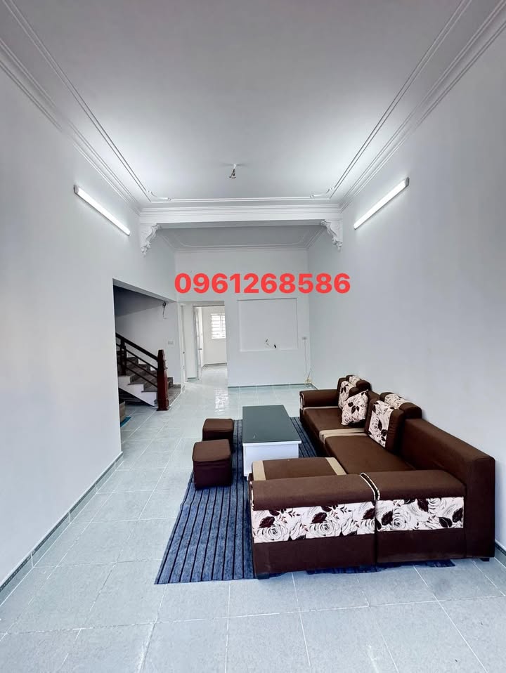 Bán nhà 2 tầng tại phường Tam Thanh 85m² giá 1 tỷ - Tiện nghi đầy đủ, ô tô vào tận nơi!