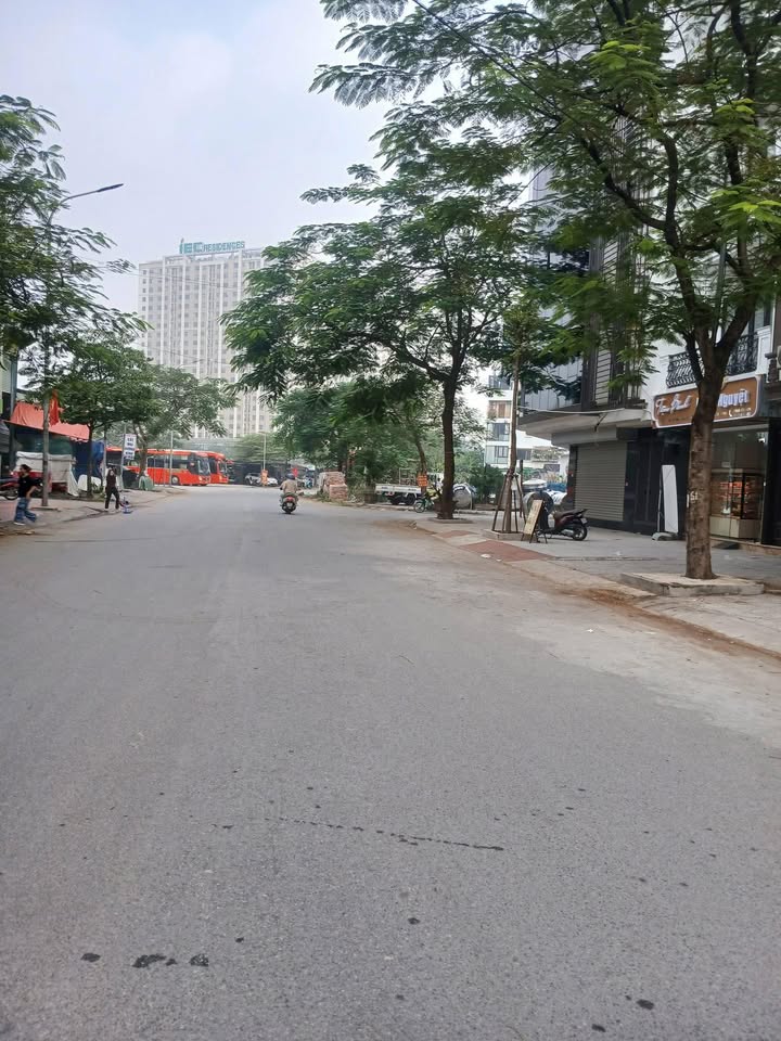 Mặt tiền FrontHouse Trần Thủ Độ Hoàng Mai 35m² giá 15 tỷ - Đầu tư sinh lời ngay!