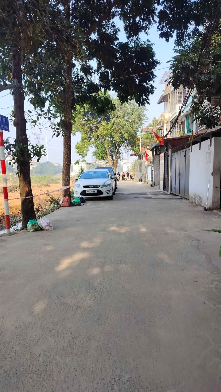 Nhà riêng Đông Ngạc 42m² giá 6.1 tỷ - Cách 1 nhà ra ô tô tránh!