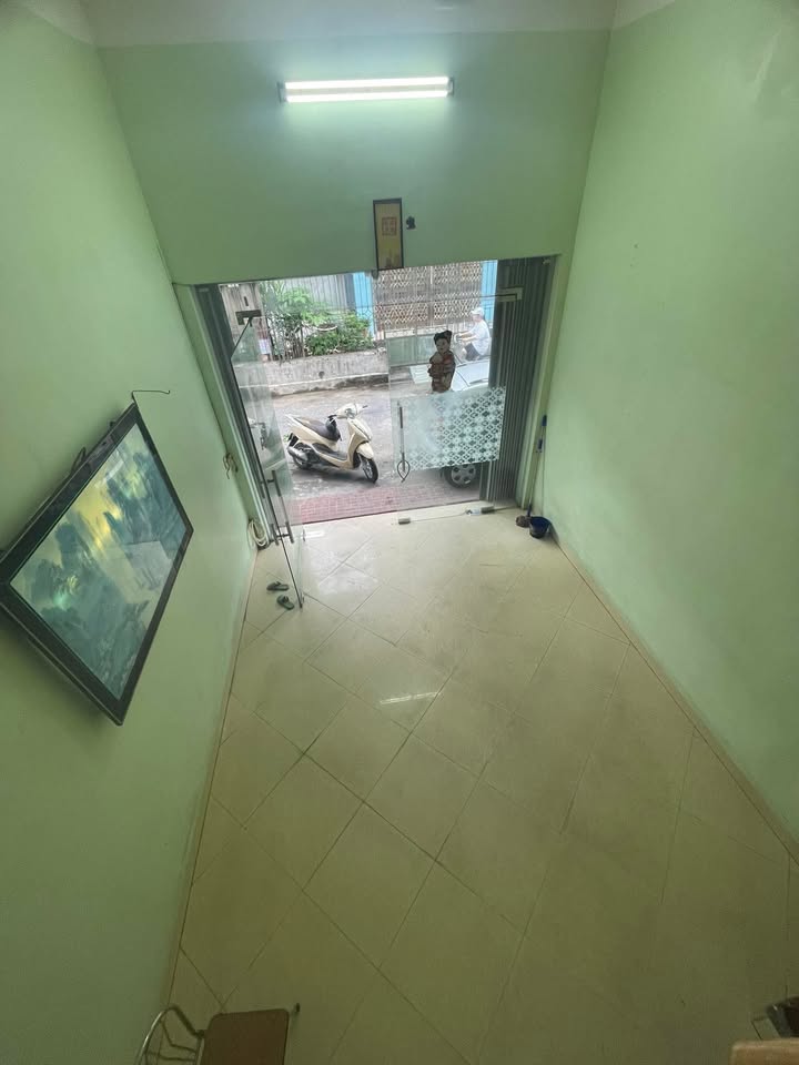 Nhà mặt đường Đỗ Mạnh Đạo, Nam Định 80m² giá 4 triệu - Thích hợp ở gia đình hoặc văn phòng!