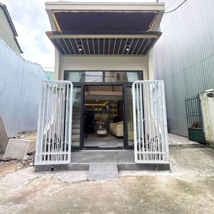 Nhà phố Đà Nẵng 62m² giá 4.75 tỷ - Phong cách Luxury, ô tô tận cửa!