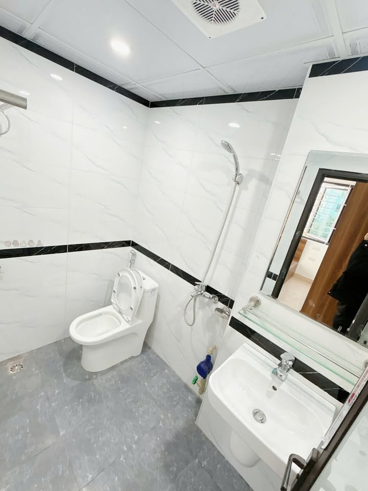 Phòng cho thuê tại 157 Hữu Hưng, Tây Mỗ - Full nội thất mới 100%