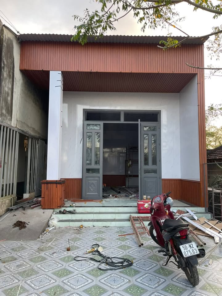 Nhà mặt tiền Đường Hai Bà Trưng Cư Jút 203m² giá 1.799 tỷ - Vị trí trung tâm đắc địa!