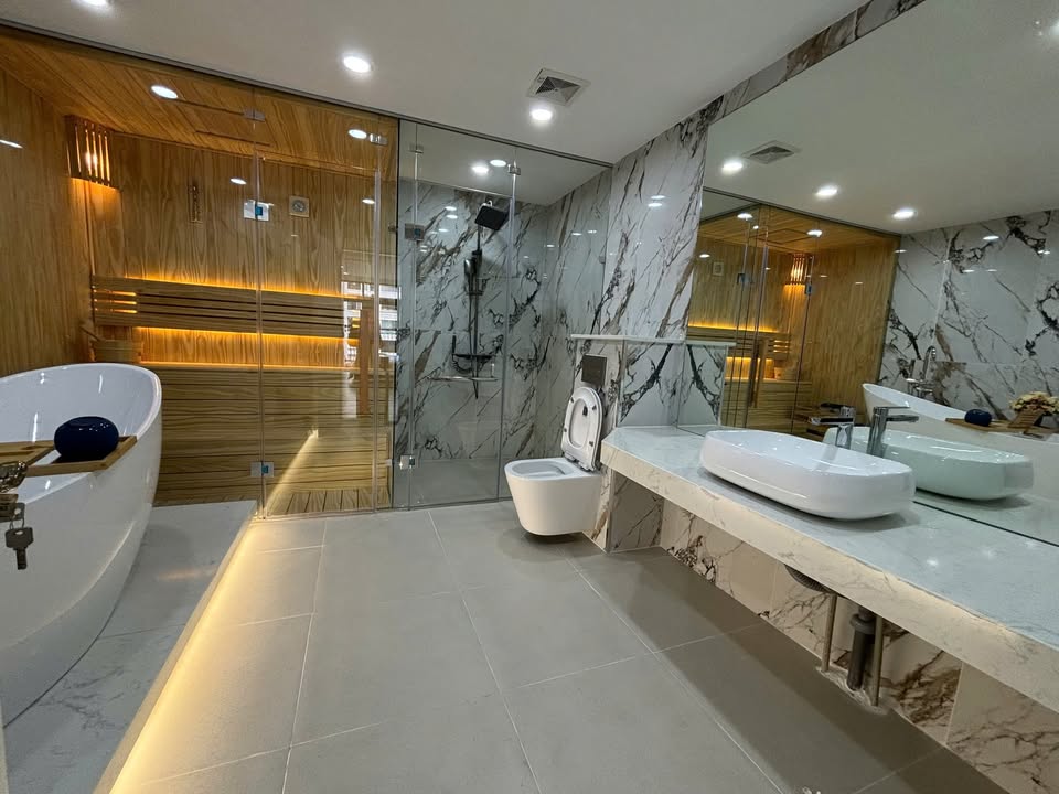 Căn hộ Vinhomes Royal City 250m² giá thỏa thuận - Cặp đập thông đẳng cấp hiếm có!