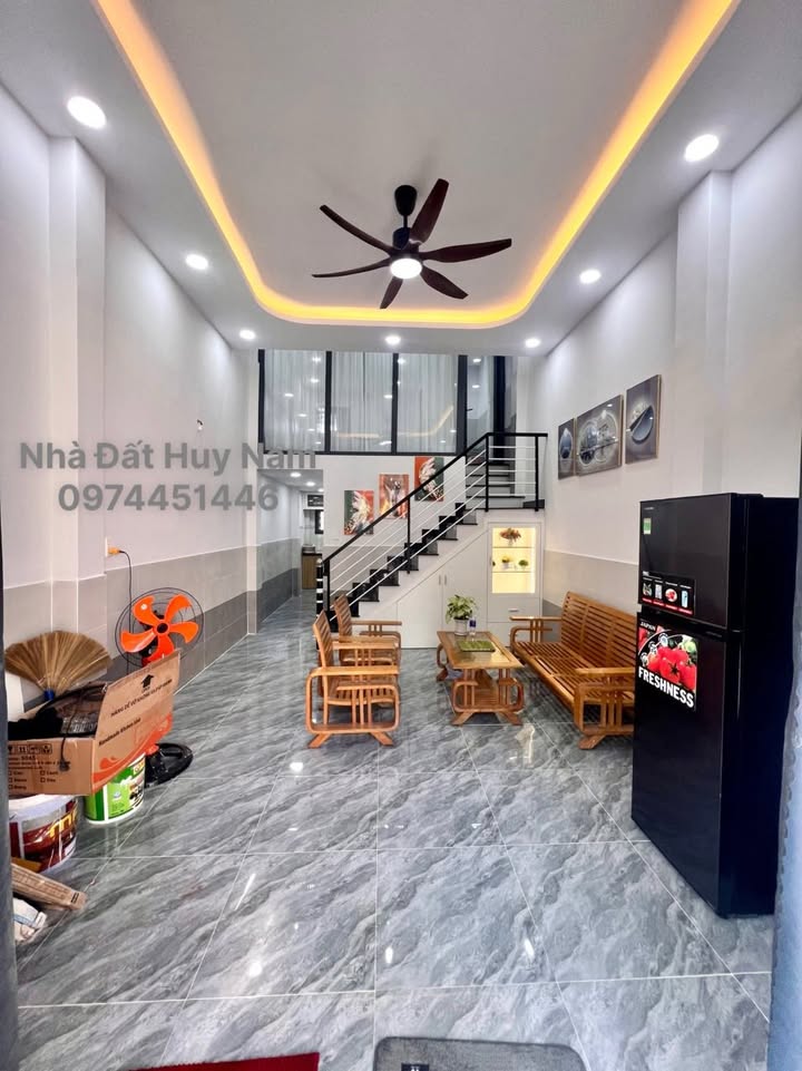 Nhà đẹp Vĩnh Lộc 400m² giá 1.95 tỷ - Sẵn sàng vào ở ngay!