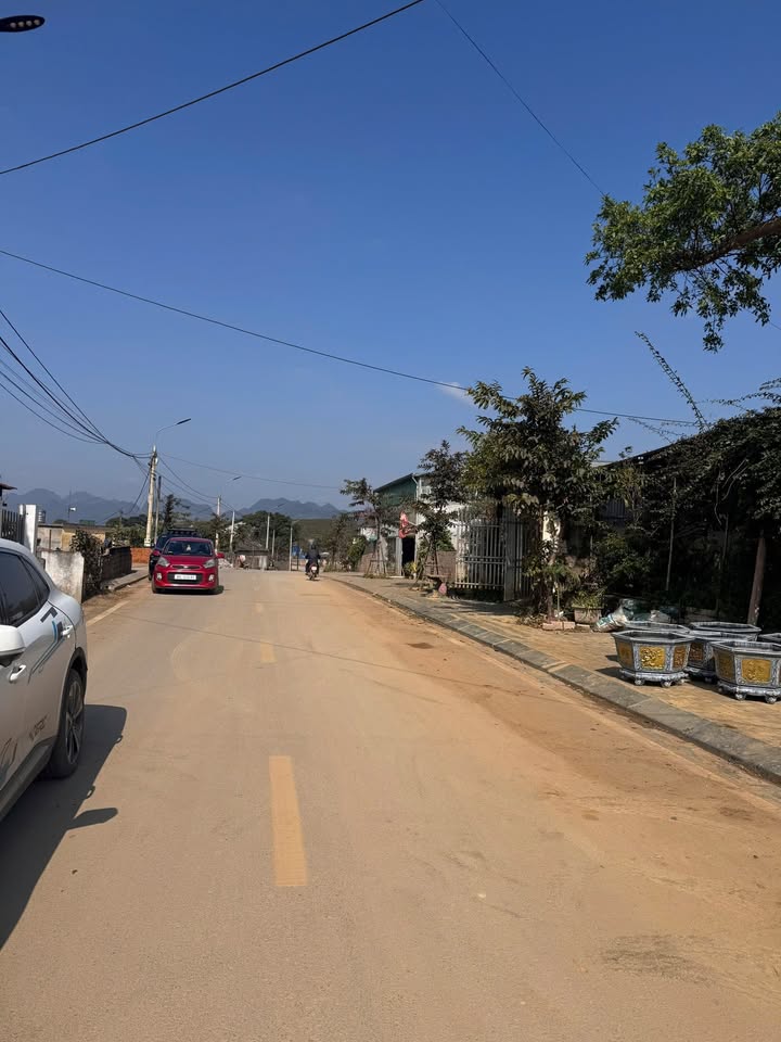 Đất thổ cư 239,4m² tại phường Vân Sơn, Mộc Châu - Vị trí đẹp, giá hợp lý!