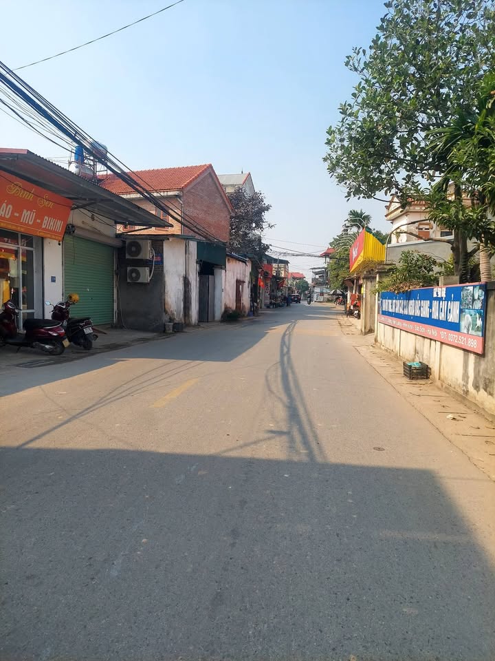 Đất Hiền Ninh Sóc Sơn 98m² giá 2 tỷ - Sổ đỏ chính chủ, xây nhà ngay!