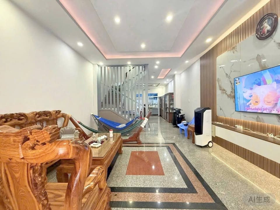 Nhà phố Phạm Thị Nụ, Rạch Giá, 100m² giá 3.05 tỷ - Sổ hồng chính chủ