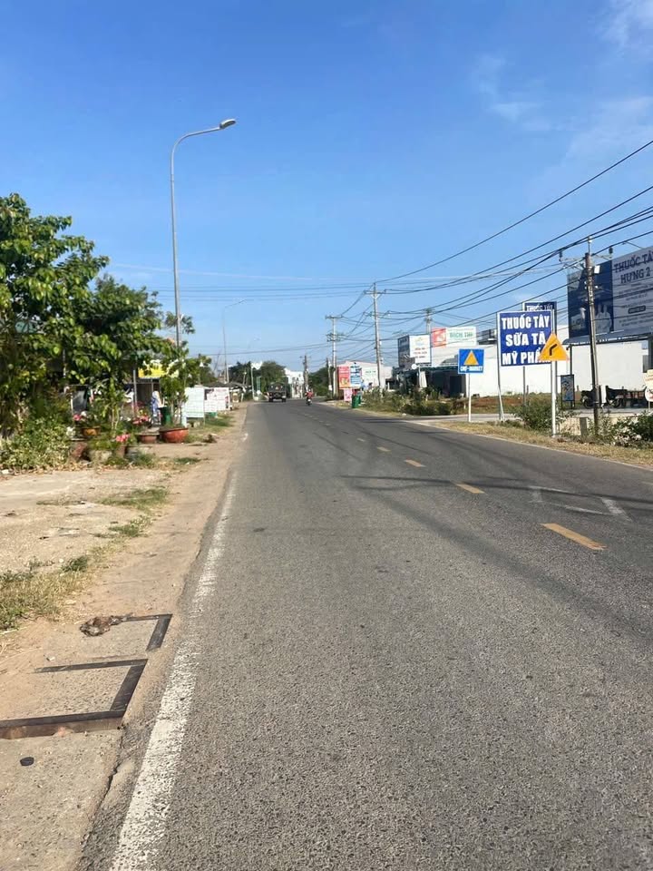 Đất thổ cư 374m² tại Ma Lâm, Bình Thuận - Đối diện chợ Tầm Hưng, giá 2.3 tỷ!