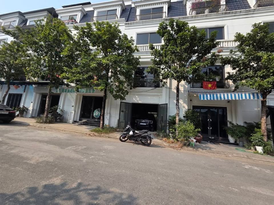 Căn liền kề 4 tầng KĐT VCI Mountain View 74m² giá chỉ 4 tỷ - Đầu tư sinh lời ngay!