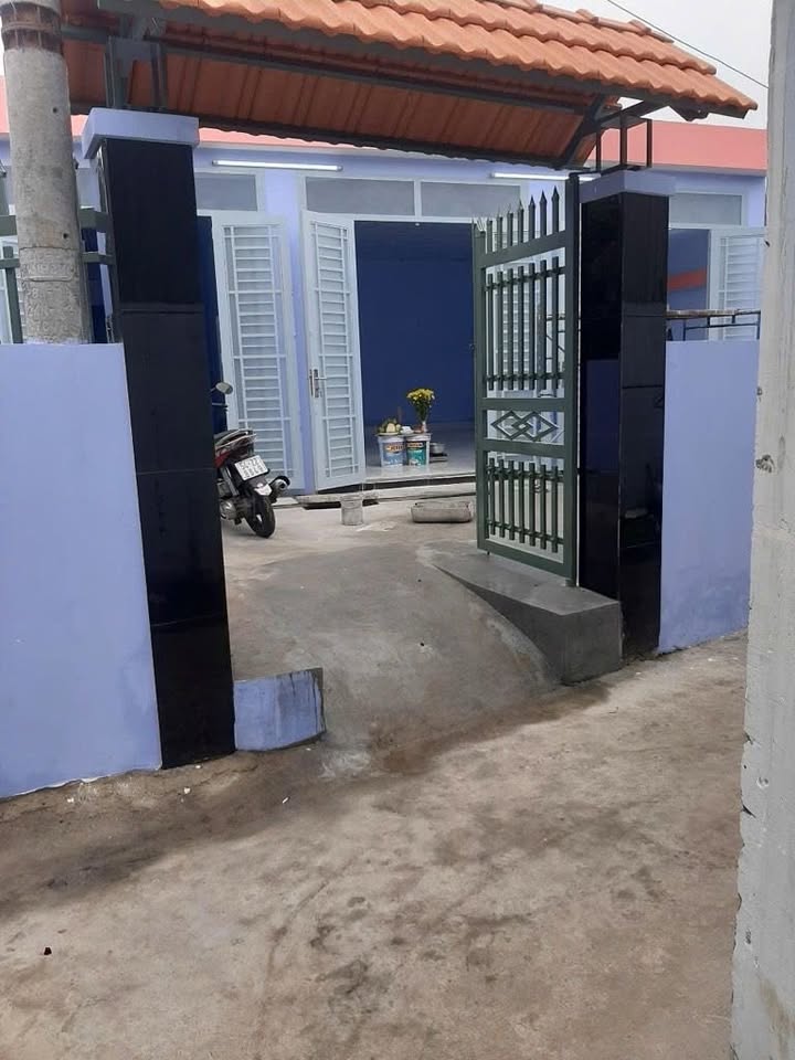 Nhà phố Bình Chánh 153m² giá 4.99 tỷ - Chính chủ cần bán gấp!