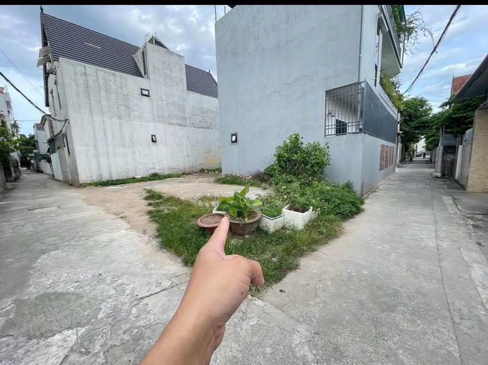 Đất lô góc phường Hà Huy Tập 81m² giá 3.7 tỷ - Cơ hội tuyệt vời cho bạn!