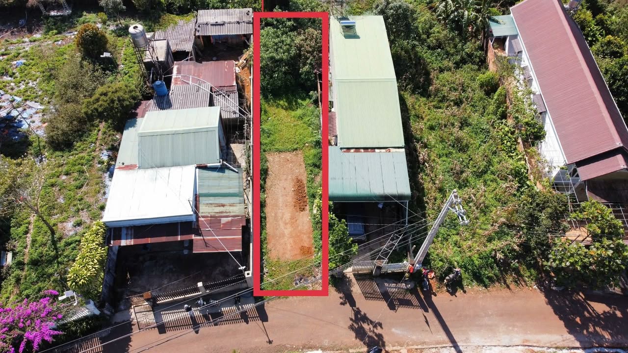 Đất nền mặt tiền hẻm 71 Trần Nguyên Hãn, Bảo Lộc 196m² chỉ 2.25 tỷ - Cơ hội đầu tư tuyệt vời!