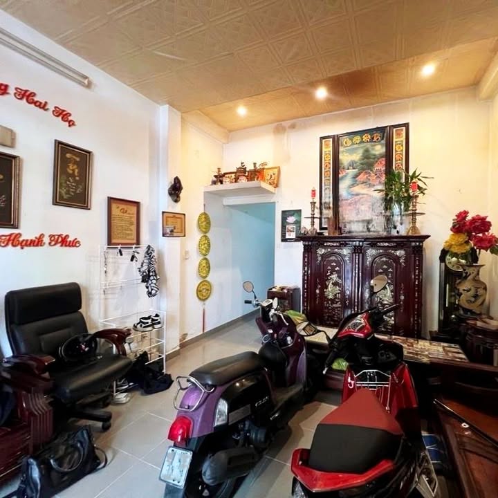 Nhà phố Thích Quảng Đức, Phú Nhuận 126m² giá 11 tỷ - Đầu tư sinh lời tiềm năng!