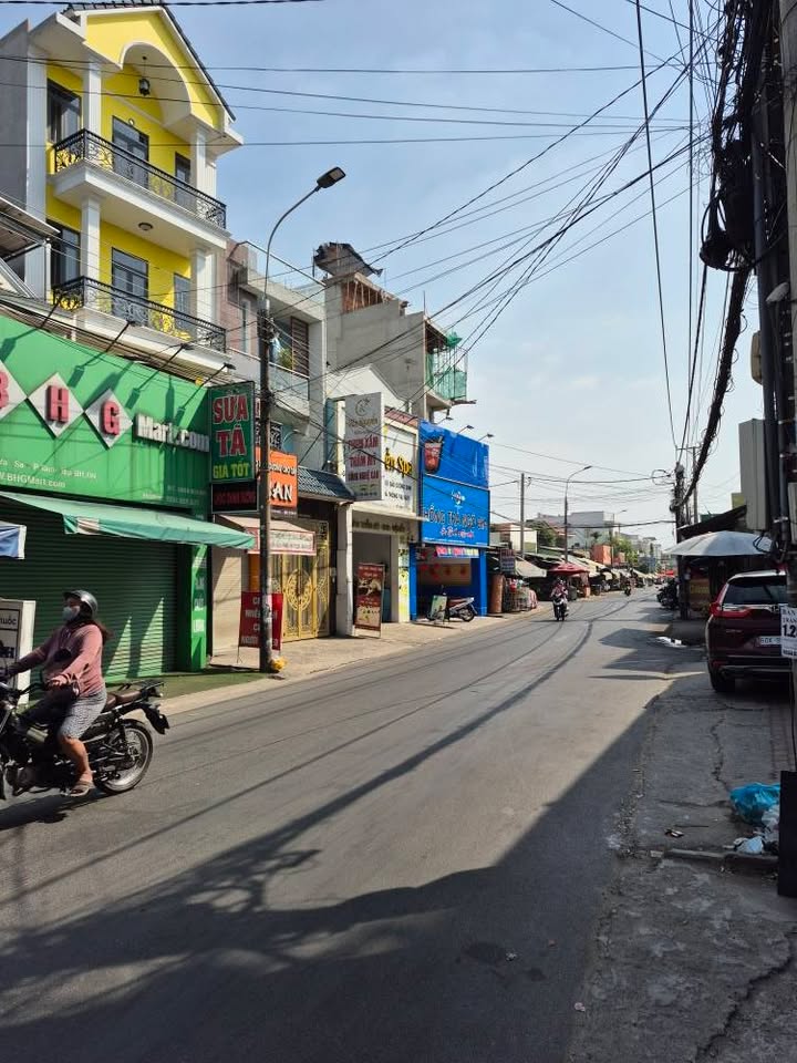 Đất mặt tiền Lý Văn Sâm, Tam Hiệp 150m² giá 8.5 tỷ - Cơ hội đầu tư sinh lời!